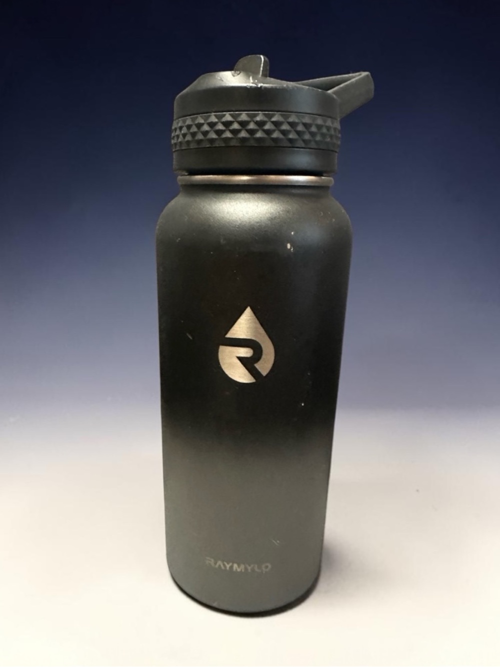 RAYMYLO Ombré Insulated Water Bottle 40 oz- Triple Wall Vacuum Stainless Steel